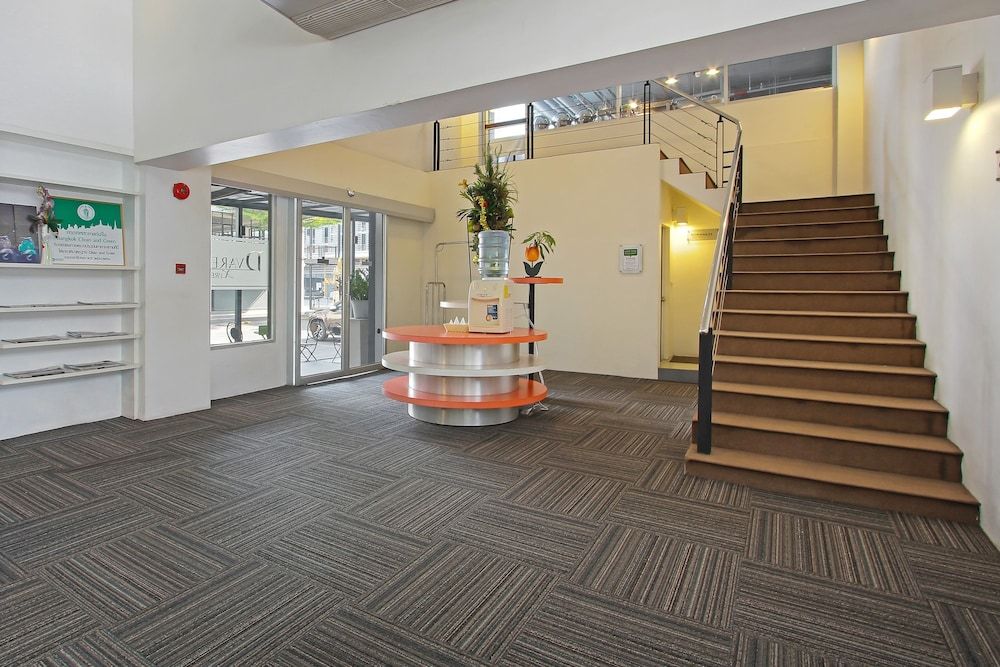 D Varee Xpress Makkasan 3