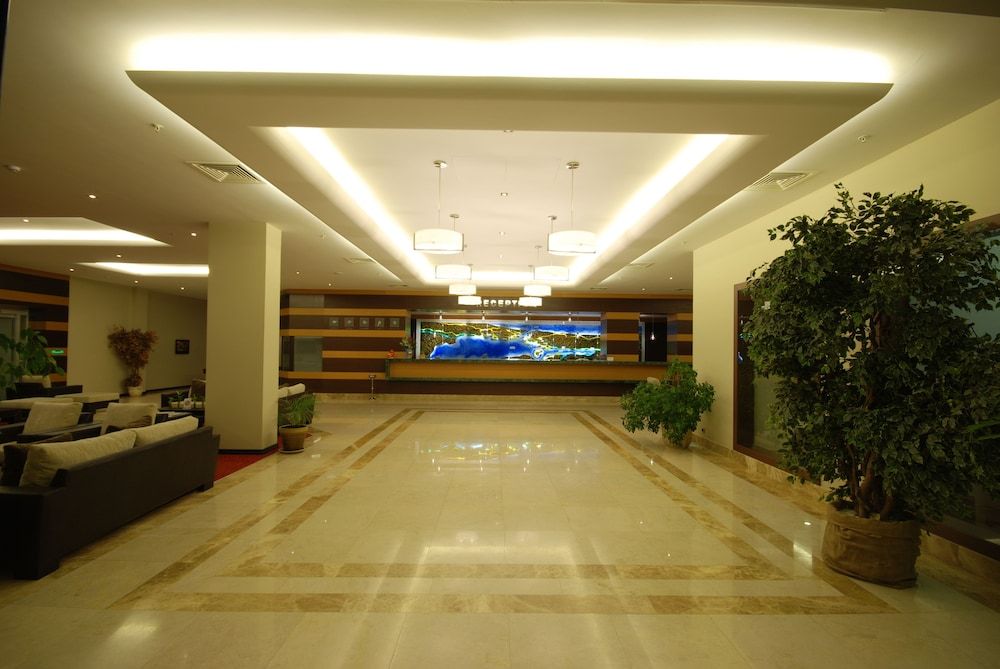 Hegsagone Marine Asia Hotel 2