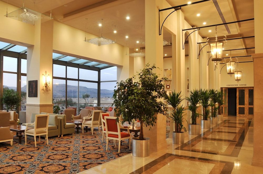 Erdoba Elegance Hotel & Convention Center 2