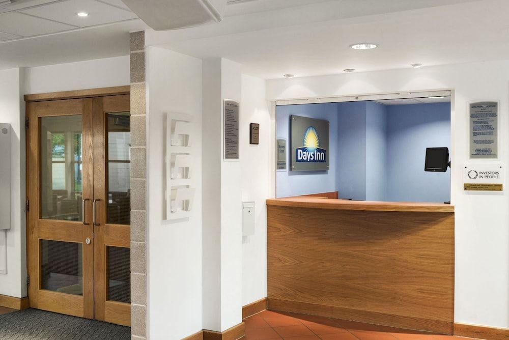 Days Inn by Wyndham Cannock Norton Canes M6 Toll 2