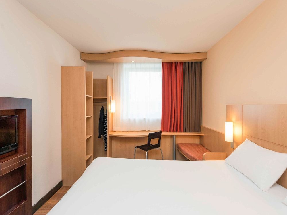 ibis Esch Belval 3