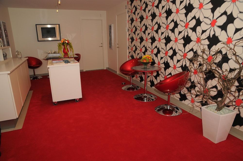 CoCo Bed & Breakfast 2