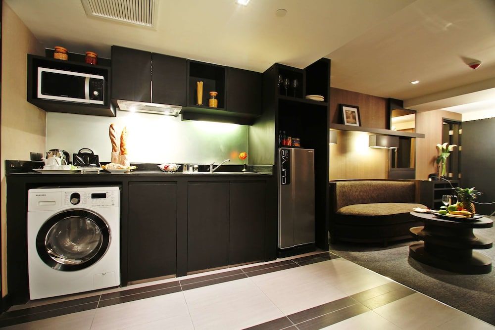 Golden Tulip Mandison Suites 2