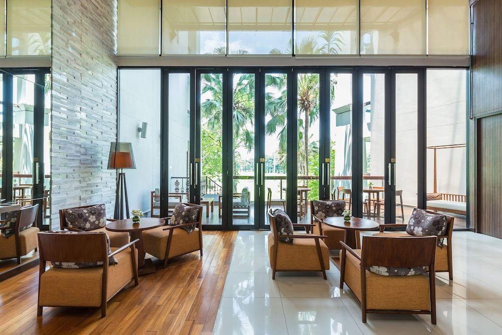 Summit Windmill Golf Residence 2