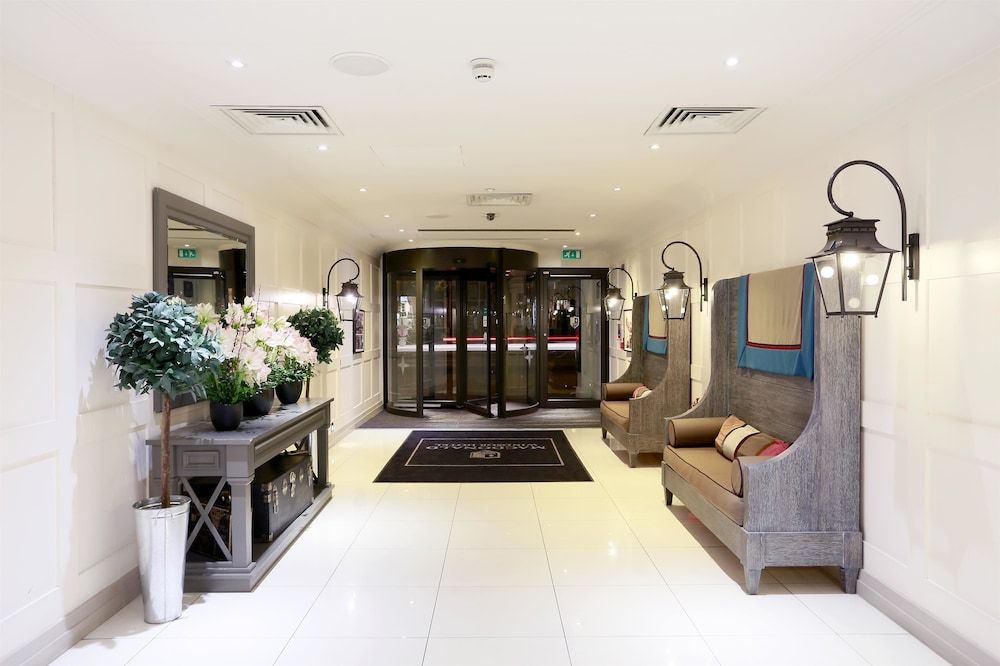 Macdonald Windsor Hotel 3