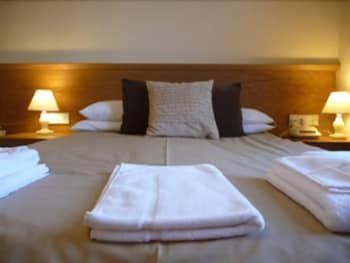 Anchorage Hotel 3