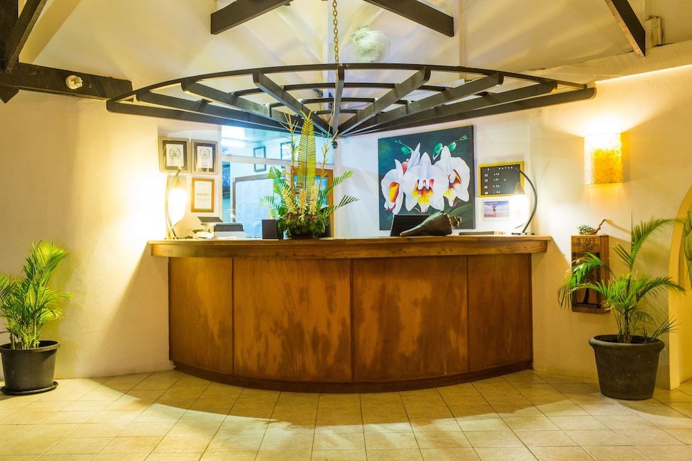 Lomani Island Resort - Adults Only 2