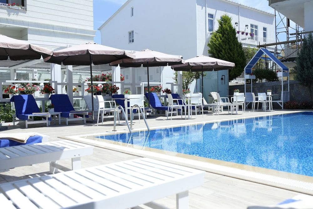 Ascot Hotel 4 estrelas em Adalar
