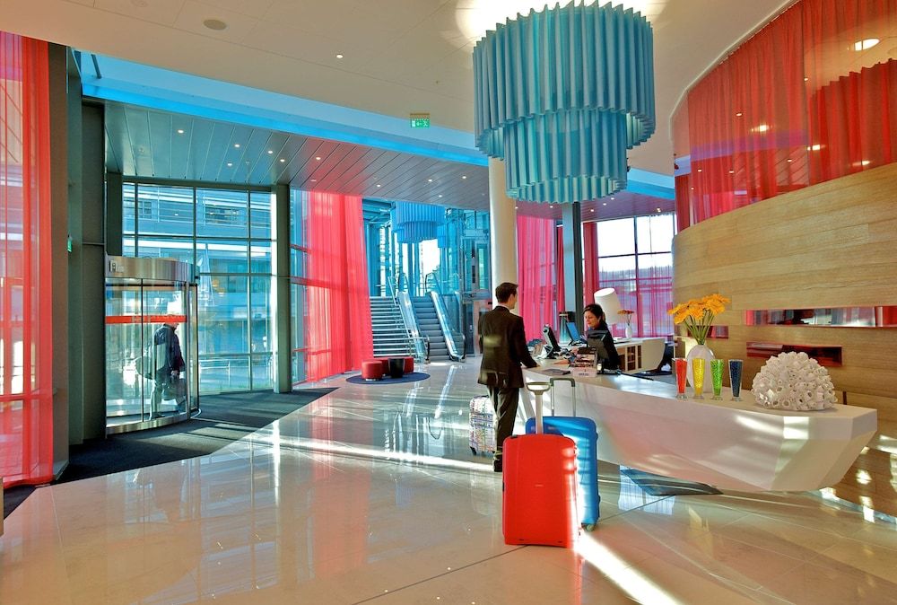 Park Inn by Radisson Oslo Airport 2