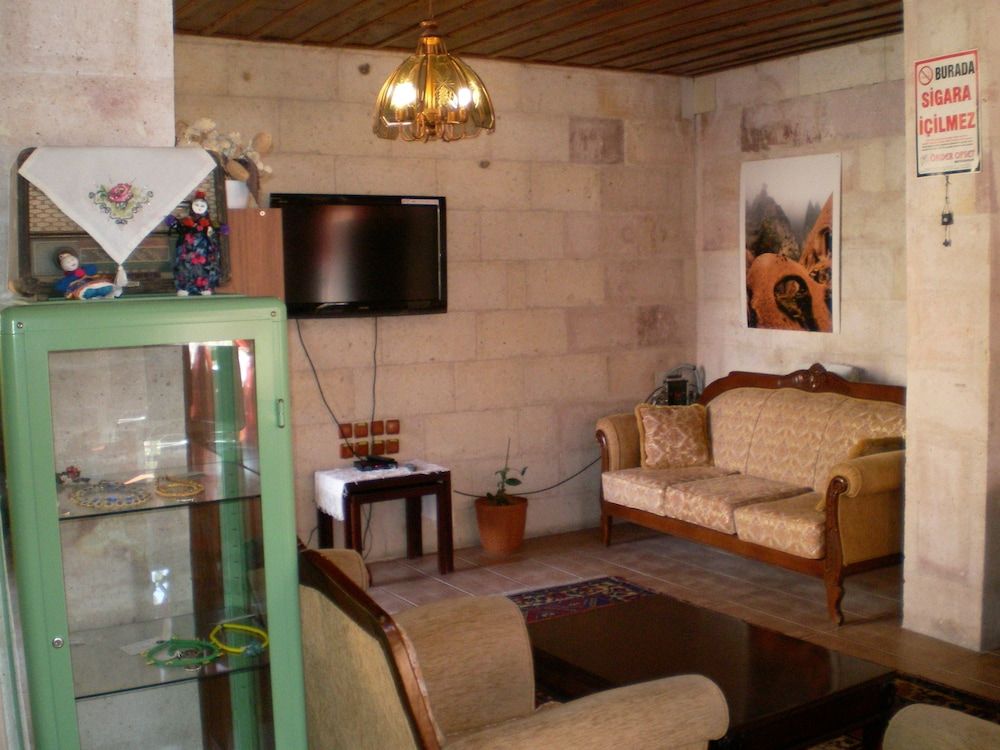Nature Park Cave Hotel 3