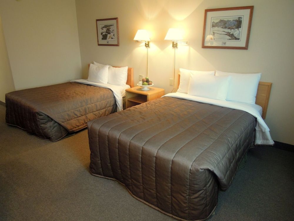 Homestead Inn Banff 1 Homestead Inn Banff 1