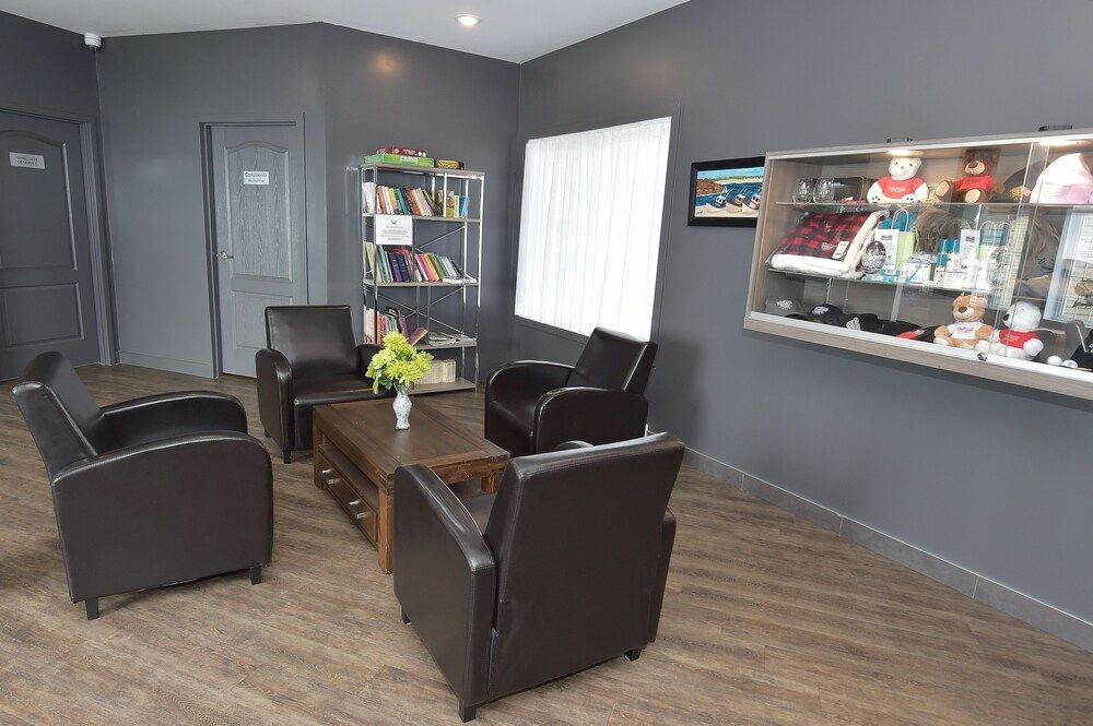 Hotel Le Petit Manoir du Casino 2