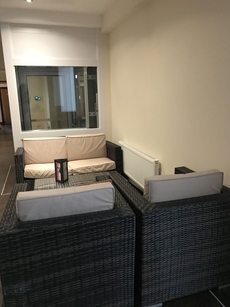 The Links Country Park Hotel 3