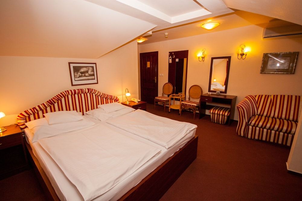 Korona Pension Restaurant