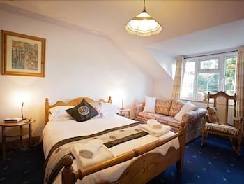 The Crooked Inn - Inn 2