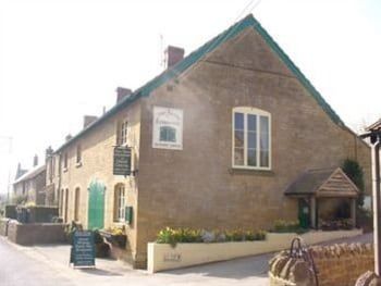 New Farm Restaurant - Restaurant with rooms