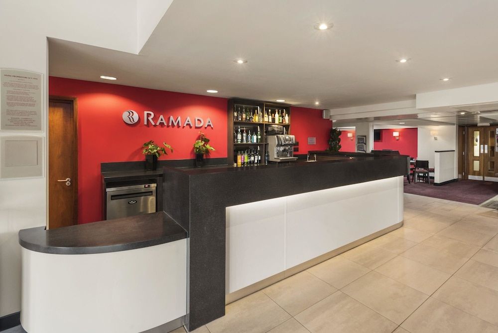 Ramada by Wyndham Cambridge 3