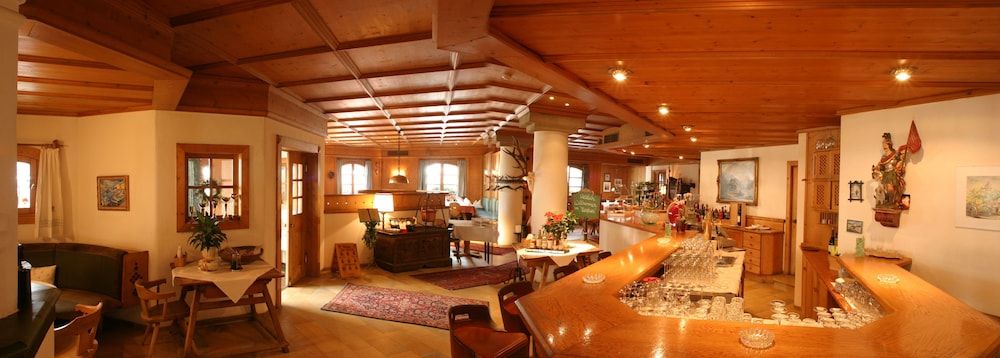 Hotel Zum Hirschen 2