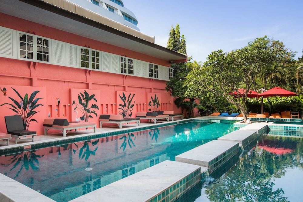 Sandalay Resort Pattaya 1