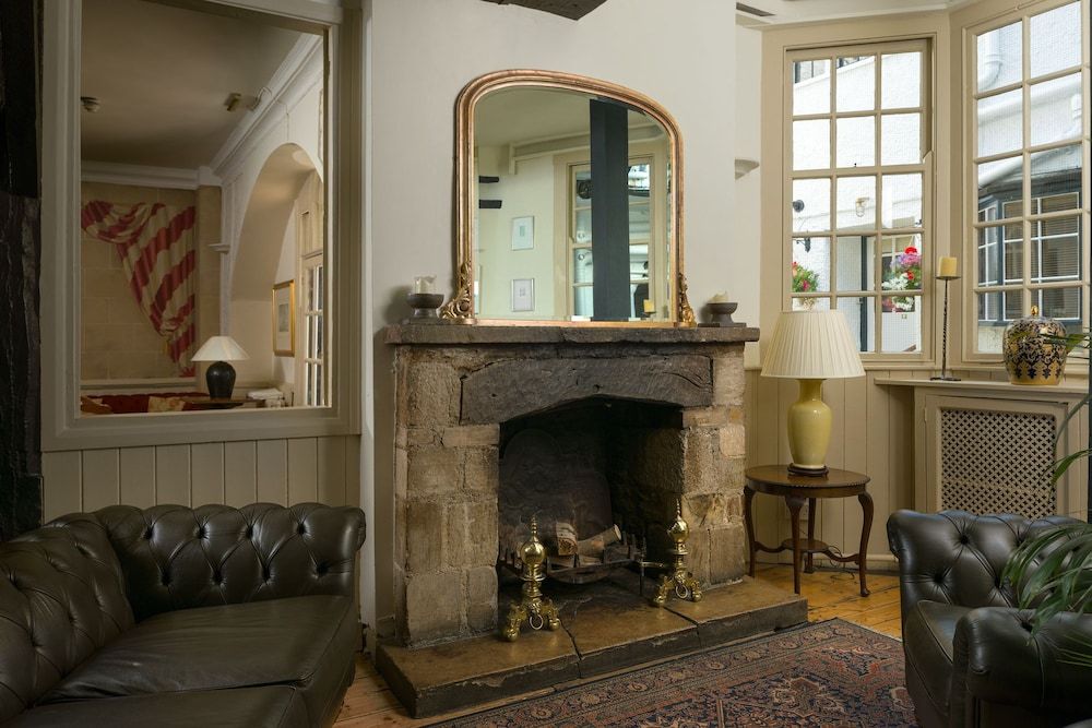 Marlborough Arms Hotel 3