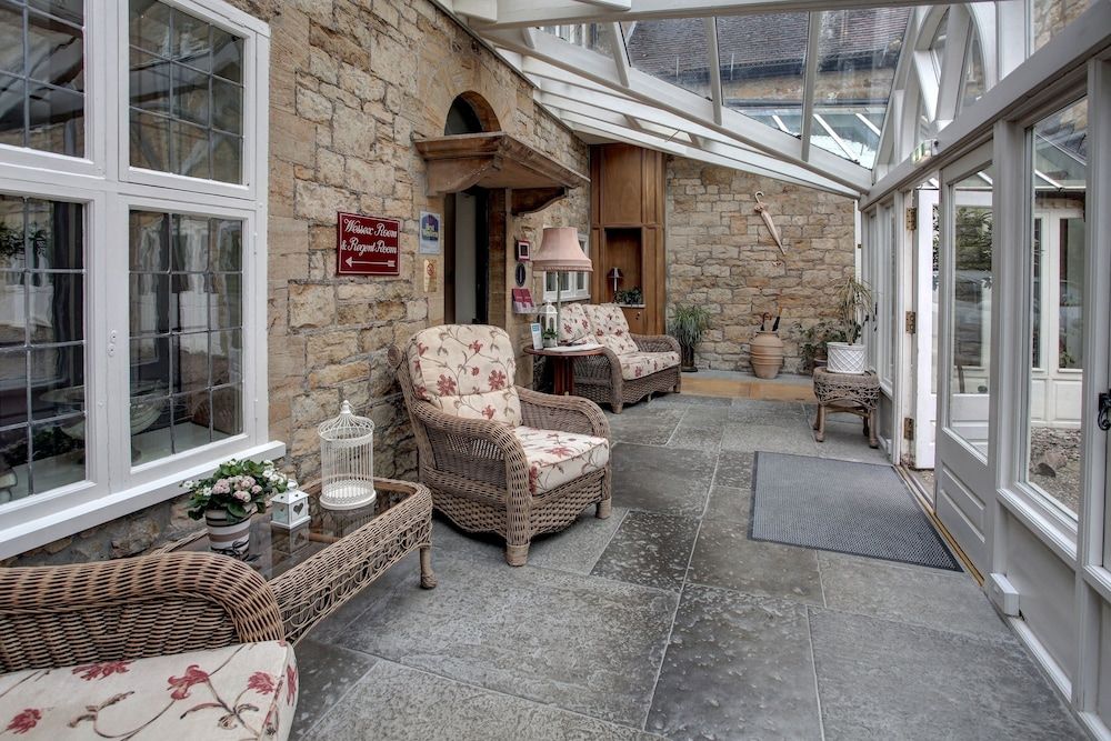 The Grange at Oborne 3