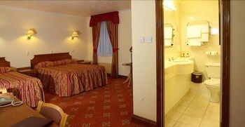 Continental Hotel Camberley 3