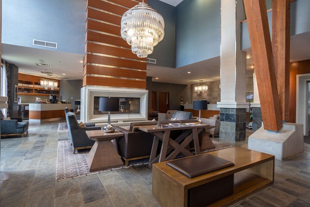 The Sutton Place Hotel Revelstoke Mountain Resort 3