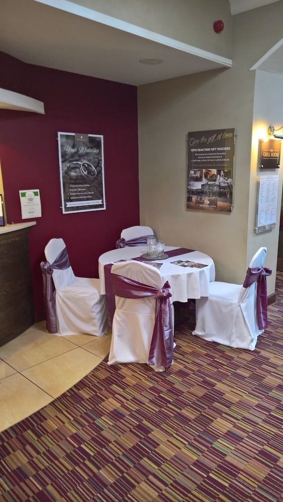 Dean Park Hotel 3