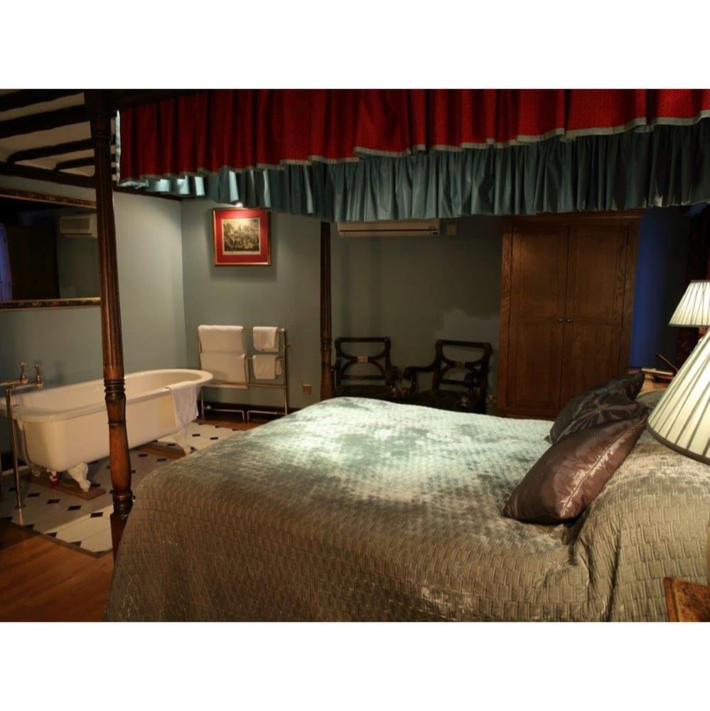 The Stables at The Starr Inn 3