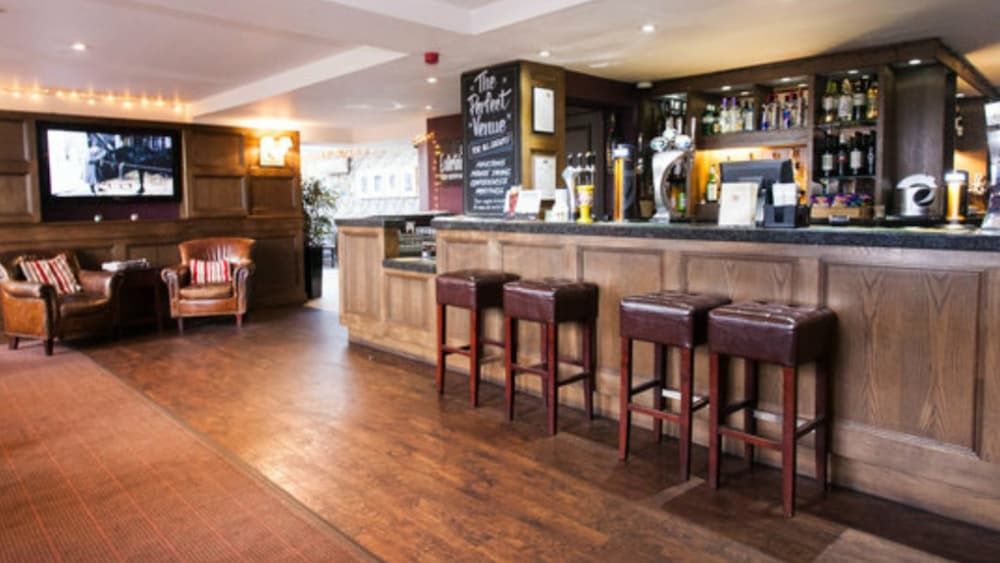 Honest Lawyer Hotel 3