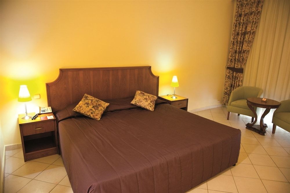 Presa Di Finica Hotel & Suites 3