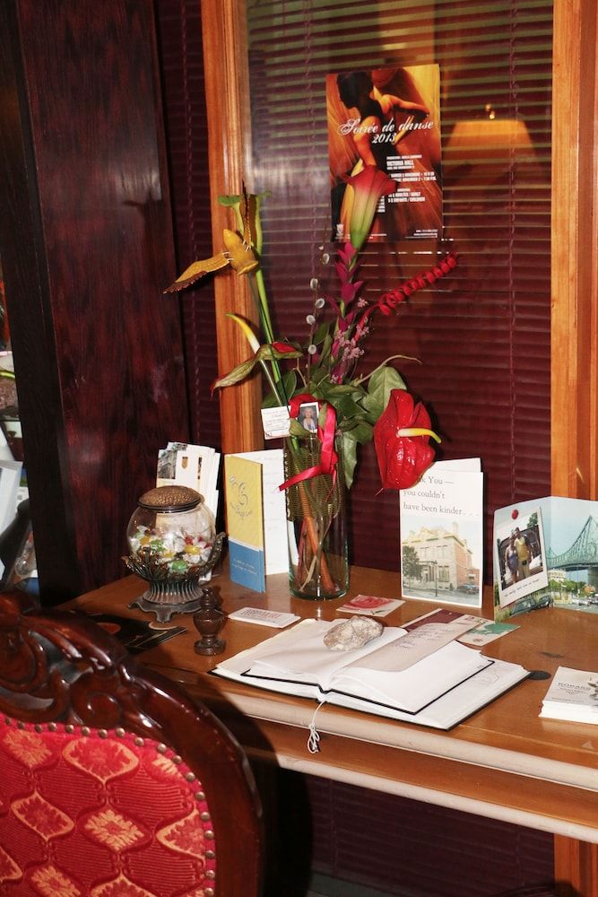 Auberge Manoir Ville Marie 2