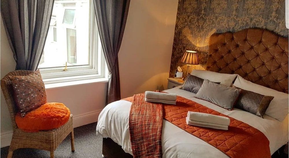 Elmswood Guest House 3