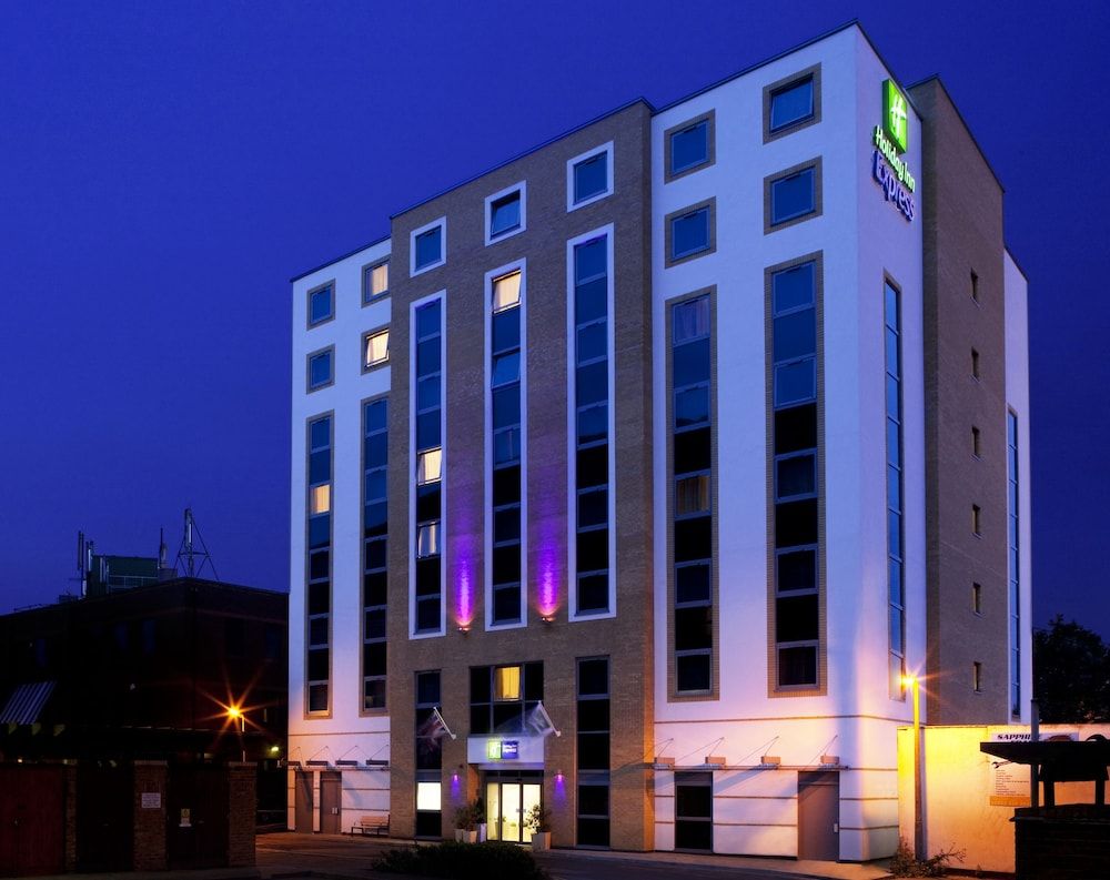 Holiday Inn Express London-Watford Junction 3 stelle a Watford