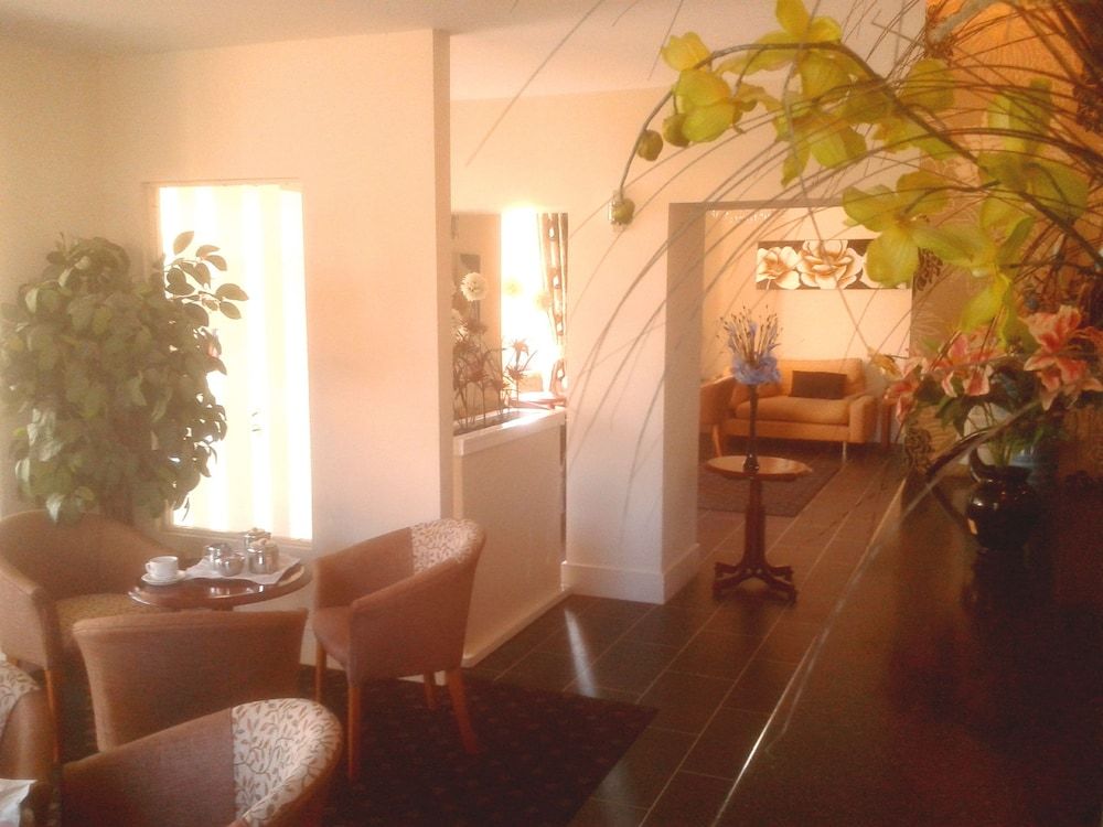 The Croham Hotel 2