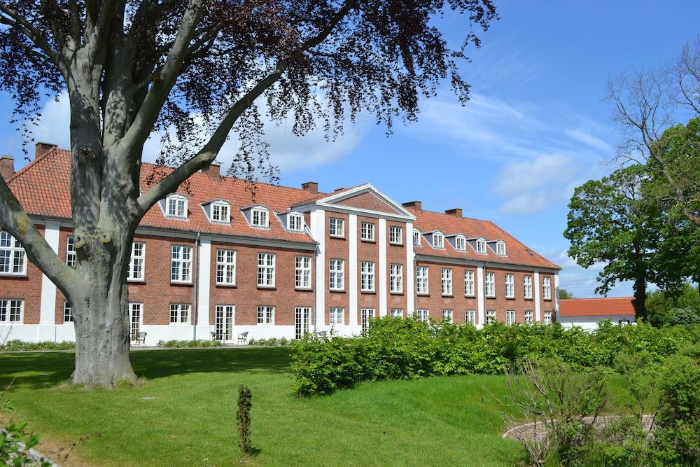 Milling Hotel Park 1