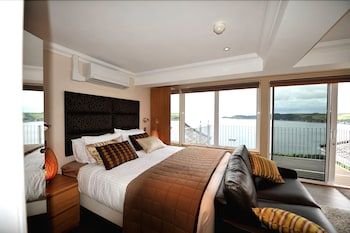 Porth Avallen Hotel 2