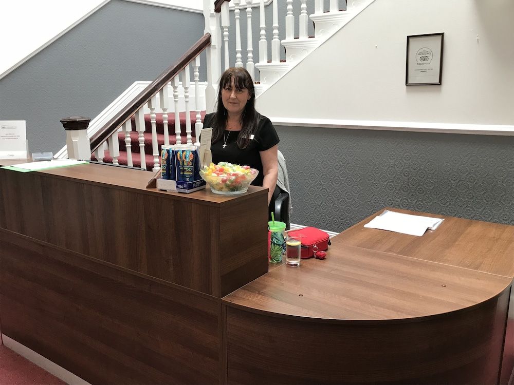 Luccombe Hall Country House Hotel 2