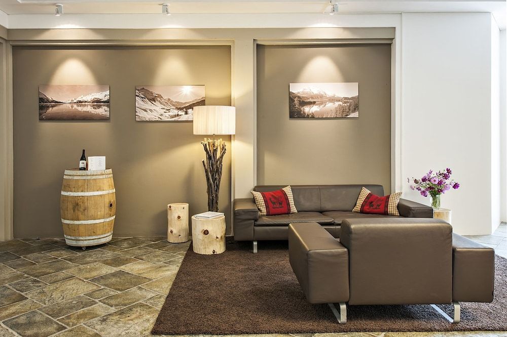 Hotel Schweizerhof 2