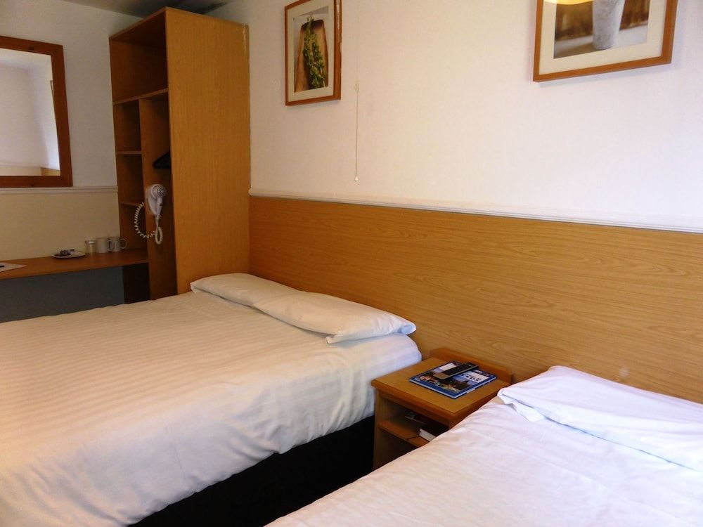 The Old Vicarage Hotel 3