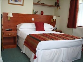 Denbies Vineyard Hotel 3