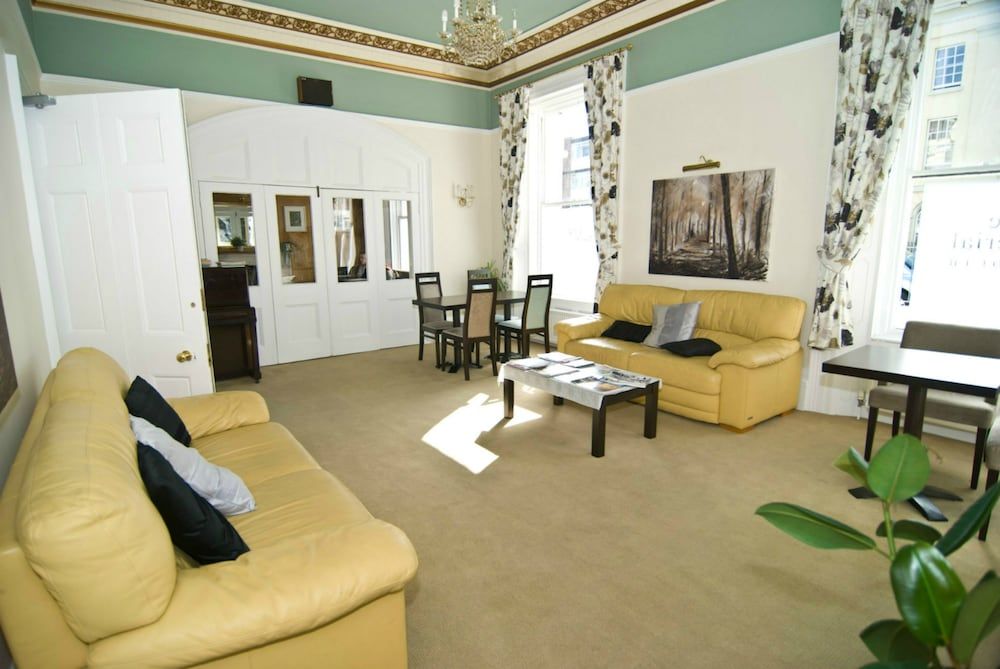 The Imperial Plymouth 3