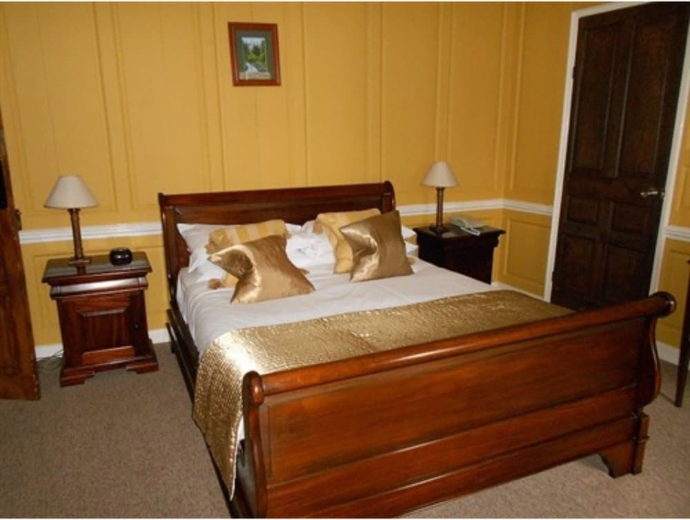 Bowlish House - Restaurant with rooms 3