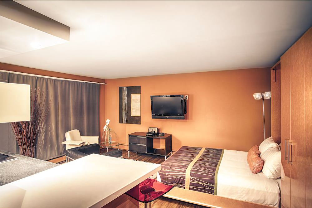 Nuvo Hotel Suites 3 Nuvo Hotel Suites 3