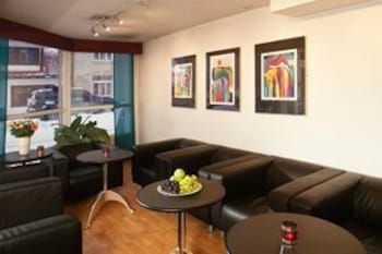 Enter Viking Hotel 2