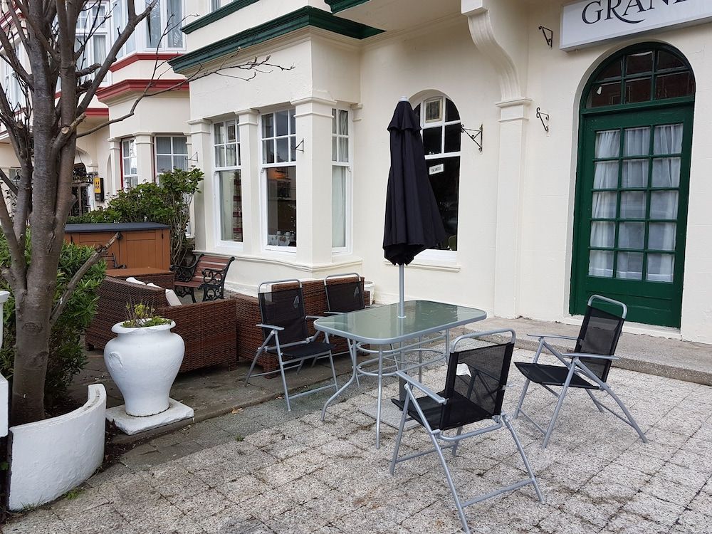 Grand Ash Hotel 1