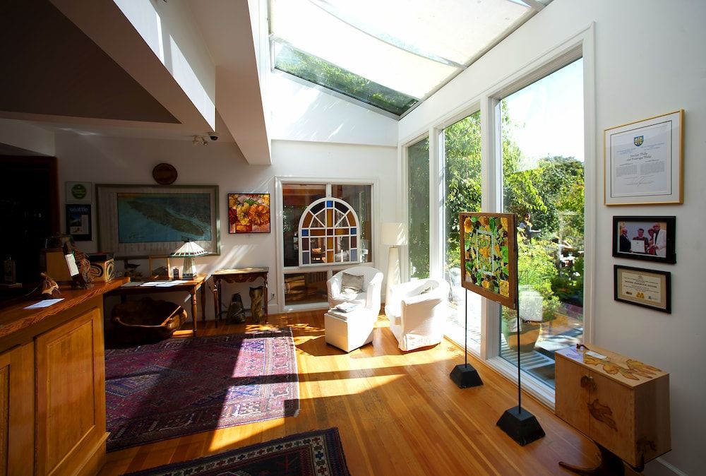 Sooke Harbour House 2