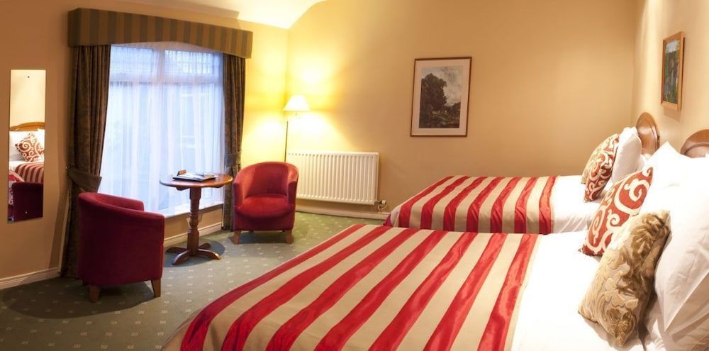 Brown Trout Golf & Country Inn 2