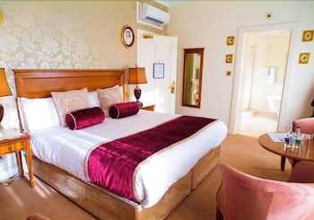 Headfort Arms Hotel 3