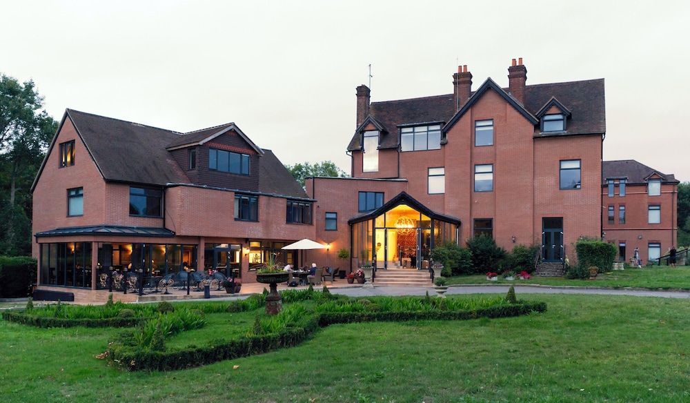 Guildford Manor Hotel & Spa 4 estrelas em Guildford